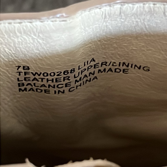 Tommy Bahama leather Liia Boots Size 7 - Picture 8 of 8